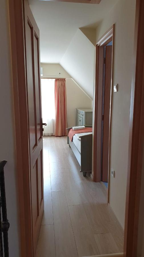 Keller Apartmanok Hajdúszoboszló Eksteriør bilde