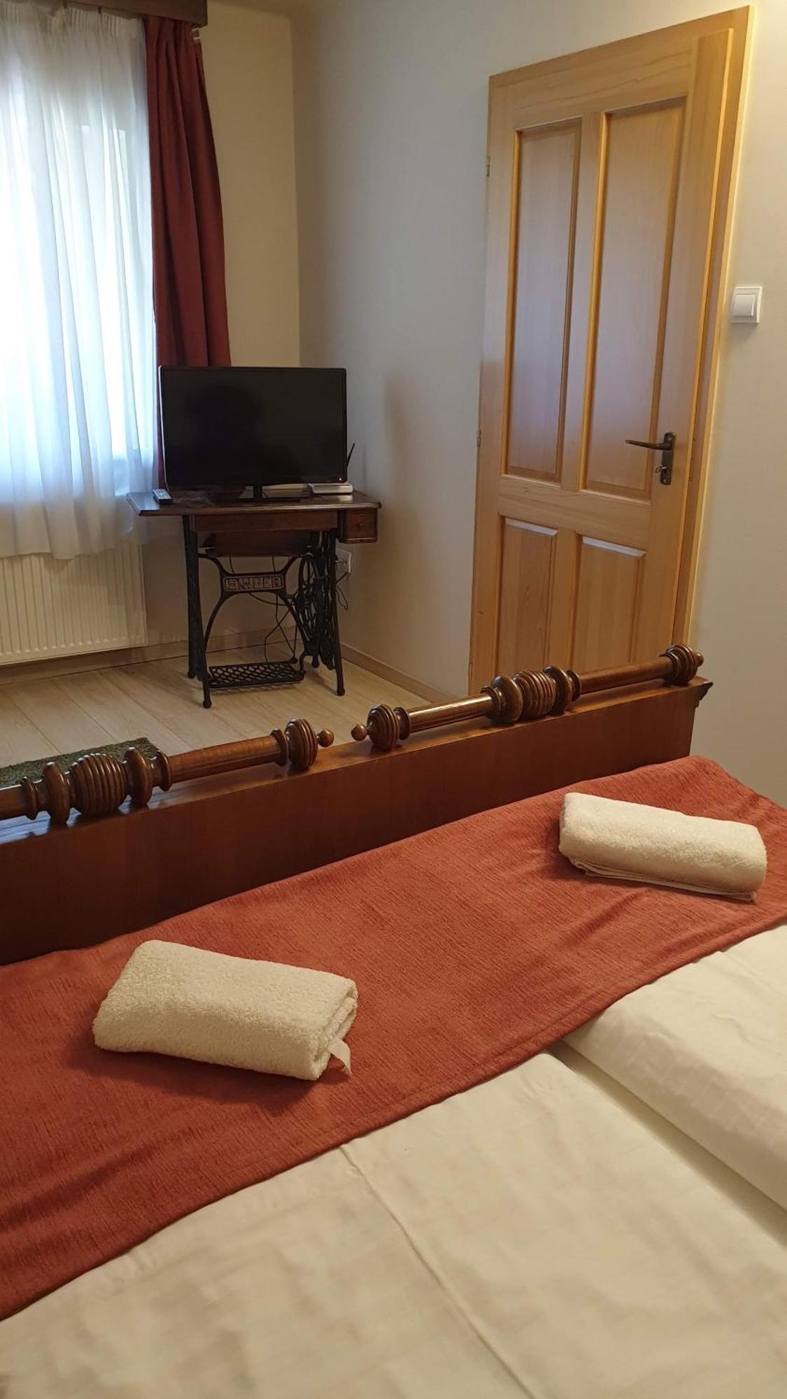 Keller Apartmanok Hajdúszoboszló Rom bilde