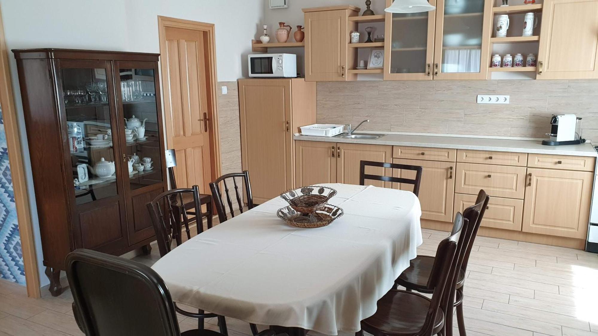 Keller Apartmanok Hajdúszoboszló Rom bilde